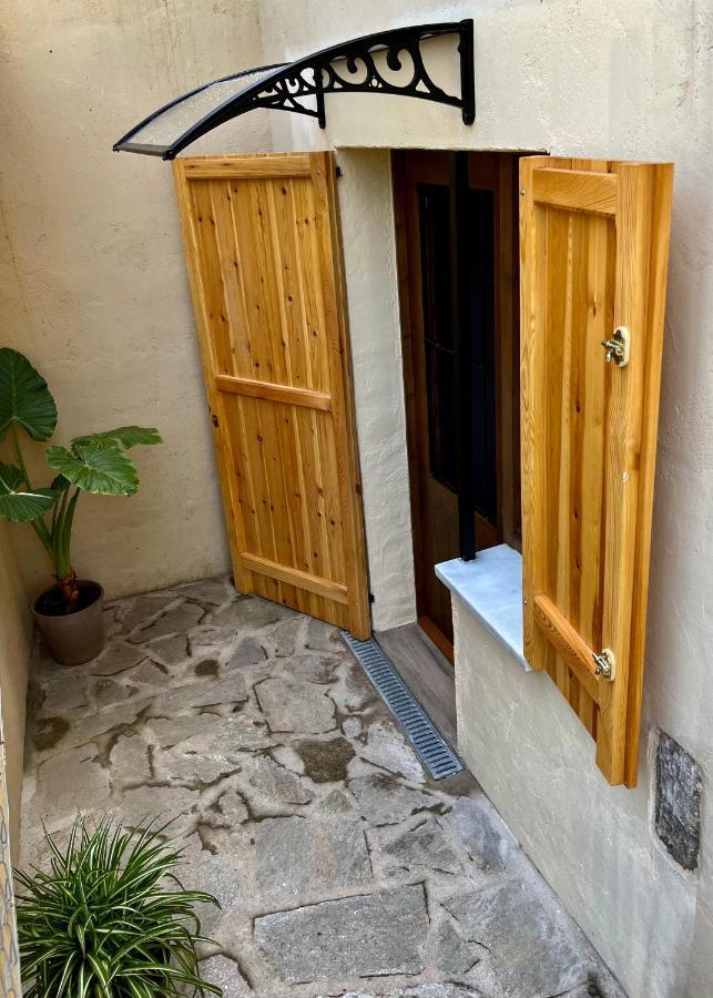 Apartment In Country House With Views And Pool Vespella de Gaia Екстер'єр фото
